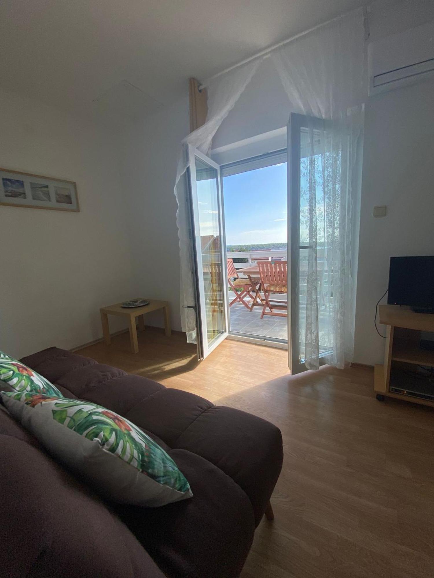 Apartments Olea Rab Town Eksteriør bilde